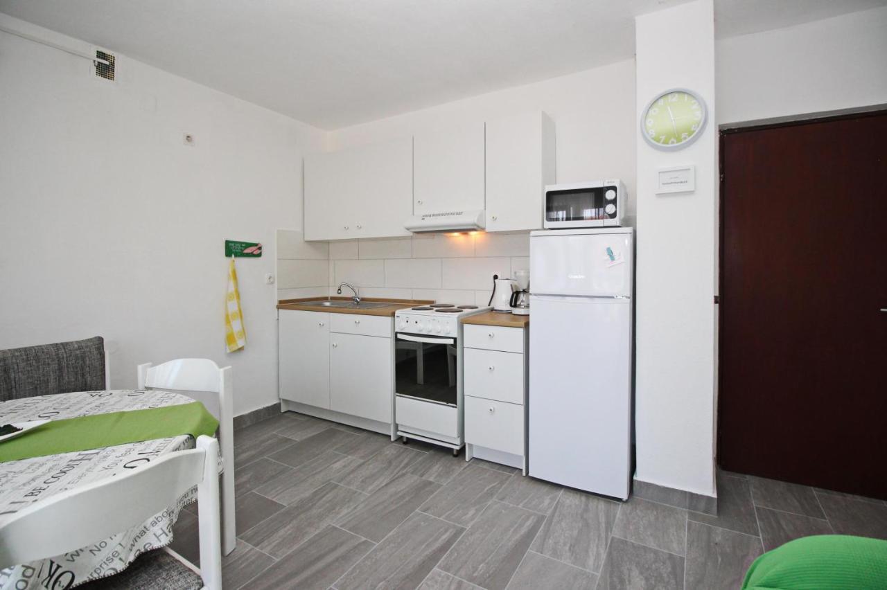 Rose 3 Apartment Baska (Krk)